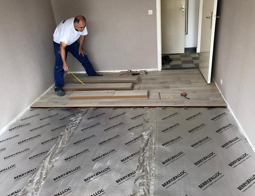 PLAATSING LAMINAAT - Malaj Projects - Algemene Bouw- en Renovatiewerken